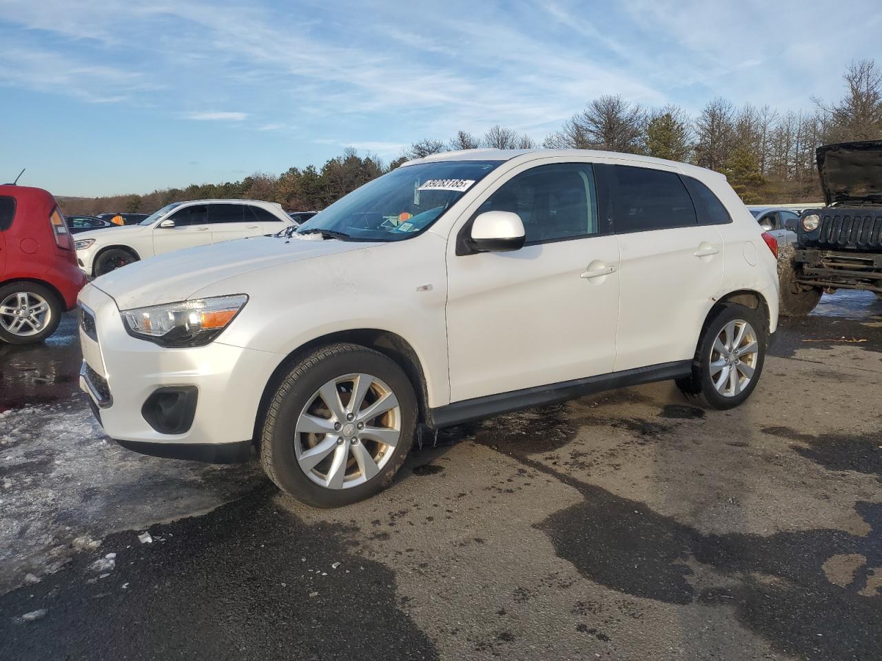MITSUBISHI OUTLANDER 2014