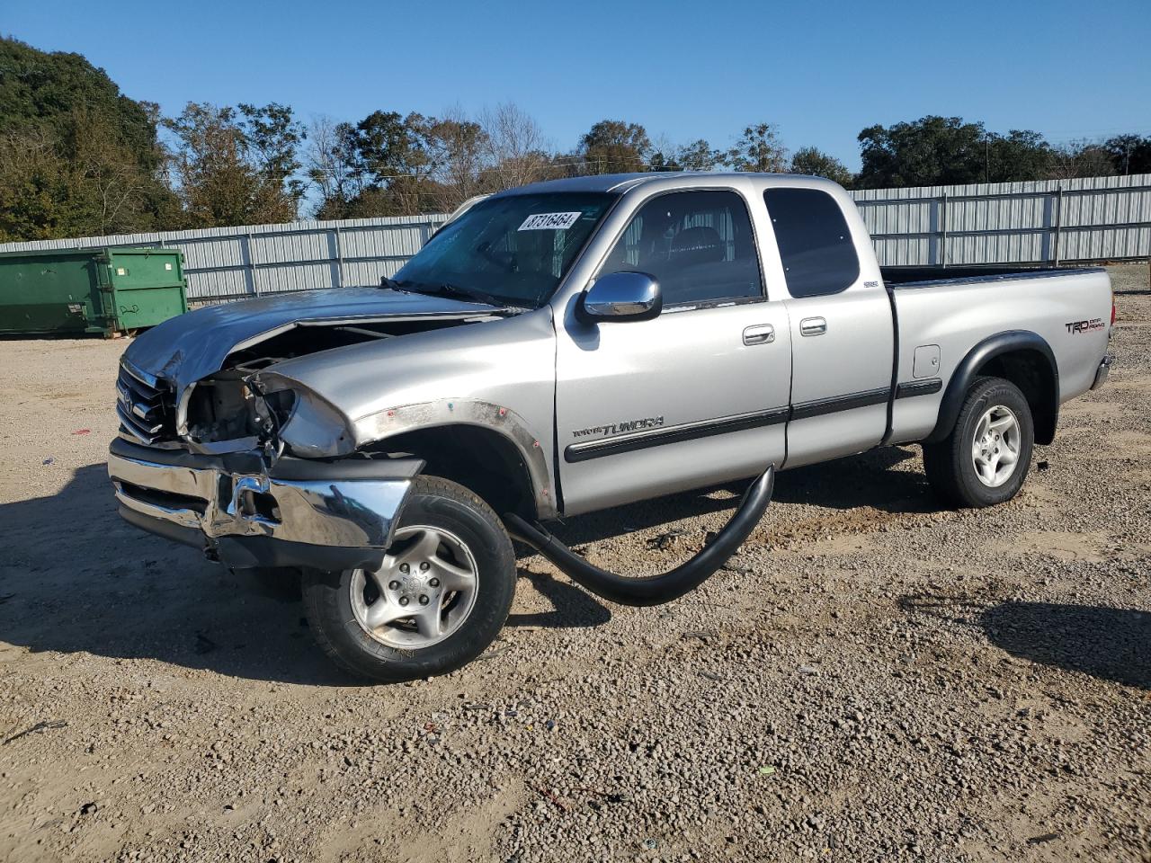 TOYOTA TUNDRA ACC 2002
