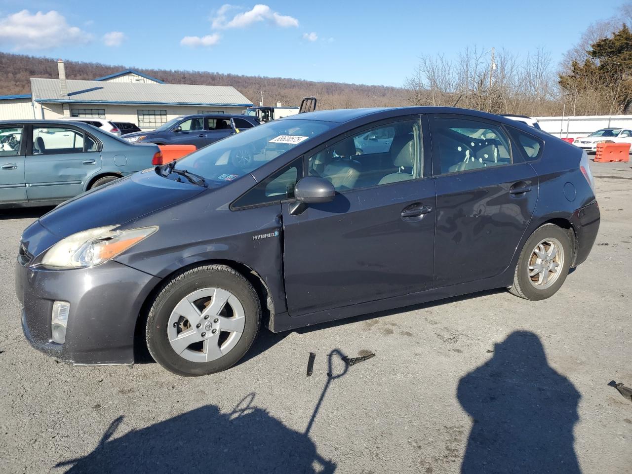 TOYOTA PRIUS 2010