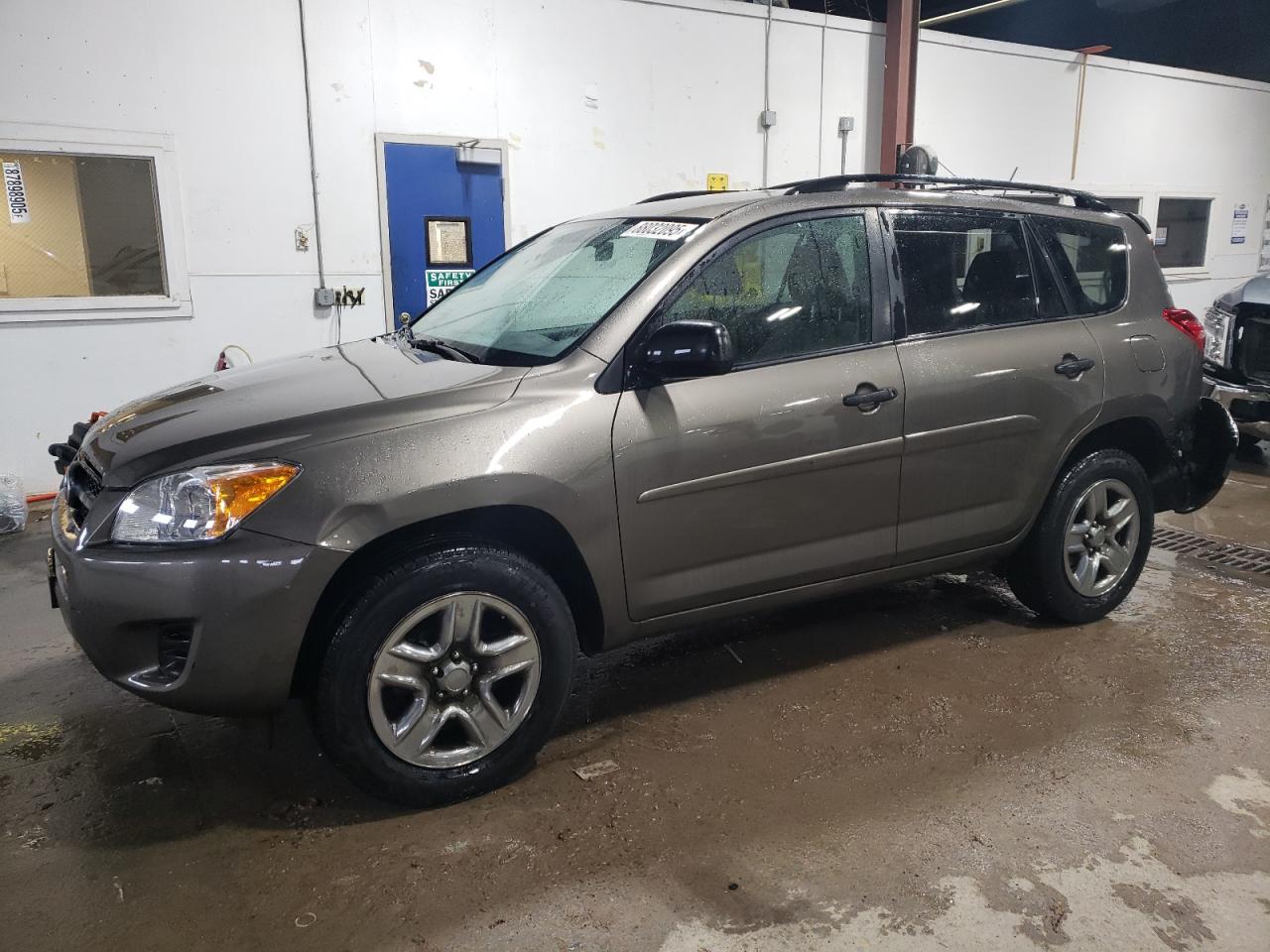 TOYOTA RAV4 2012