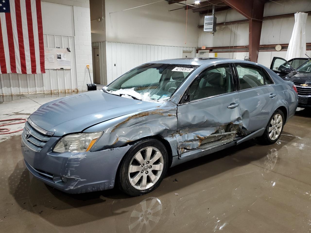 TOYOTA AVALON XL 2006