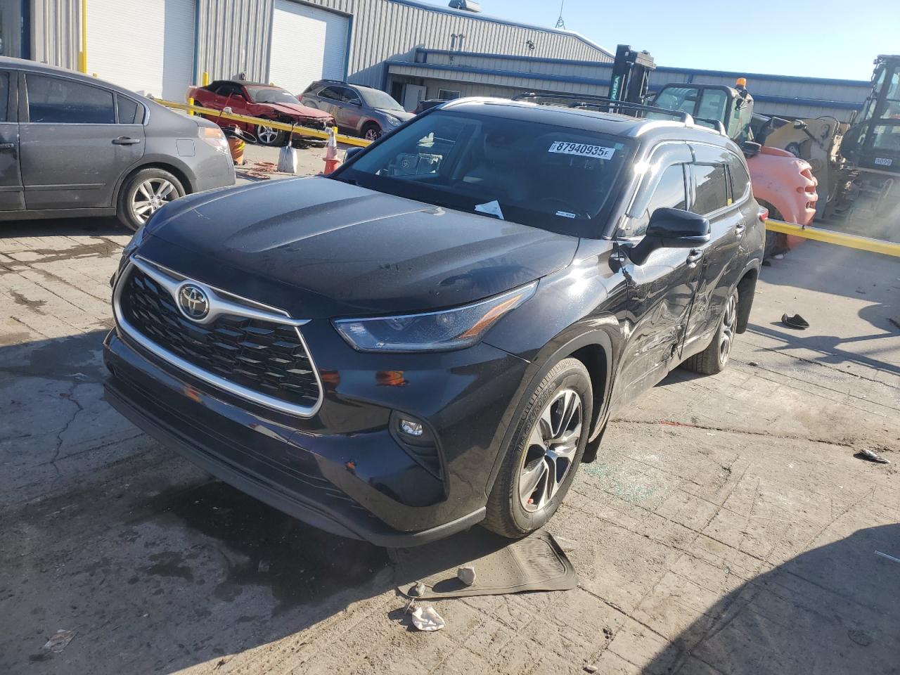 TOYOTA HIGHLANDER 2021