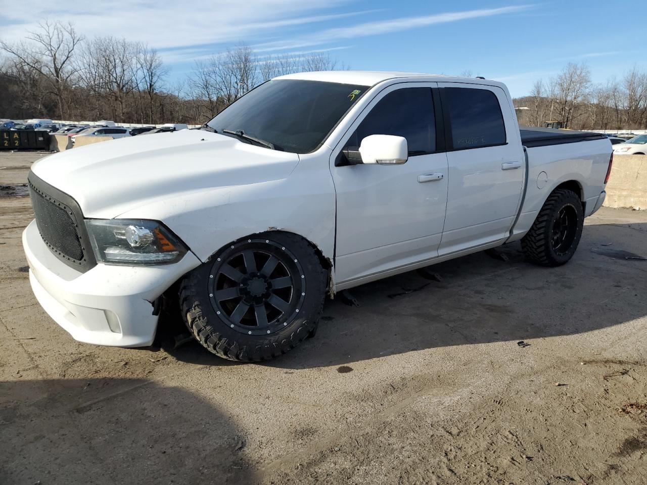 RAM 1500 SPORT 2015