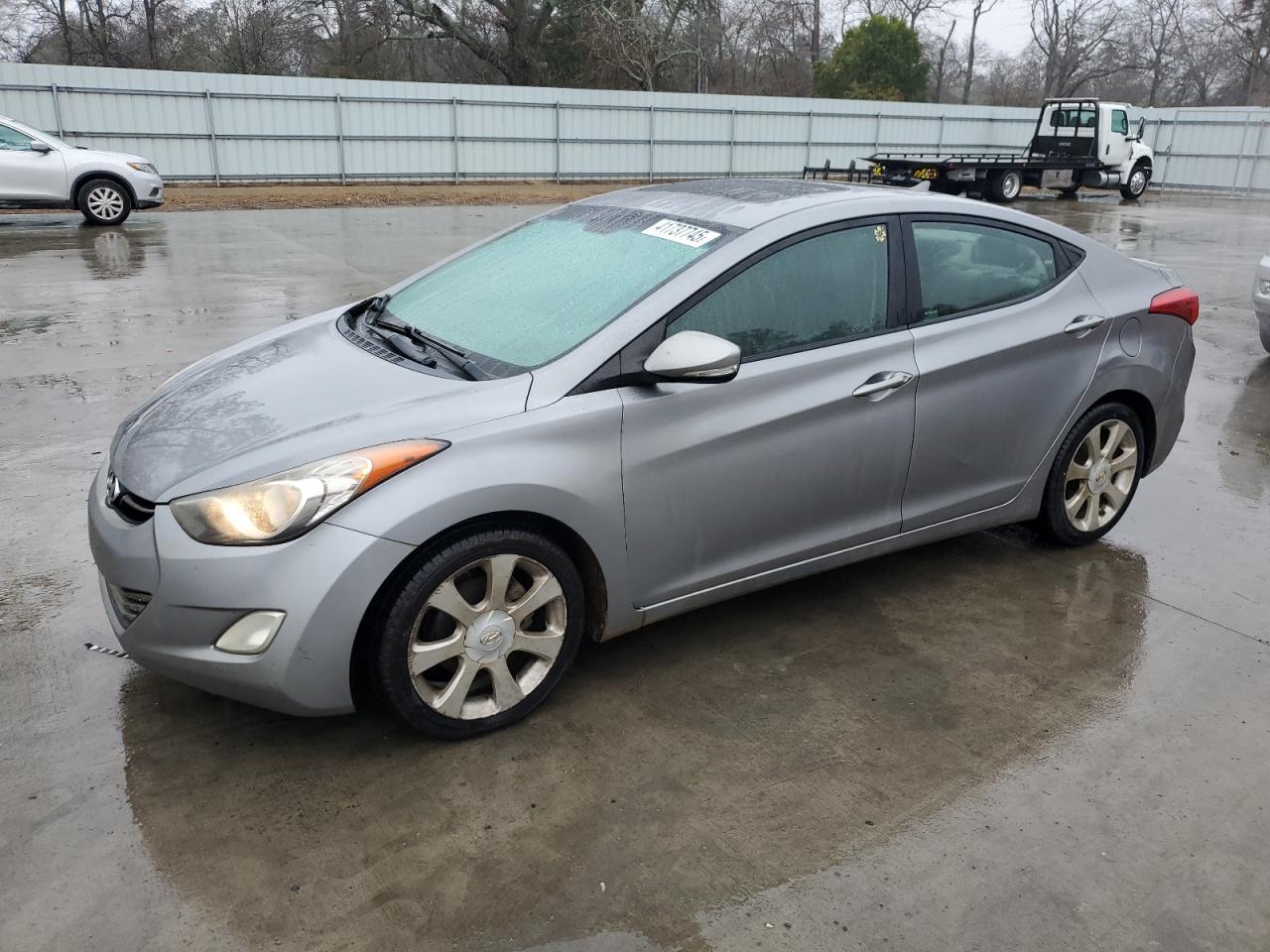HYUNDAI ELANTRA GL 2012