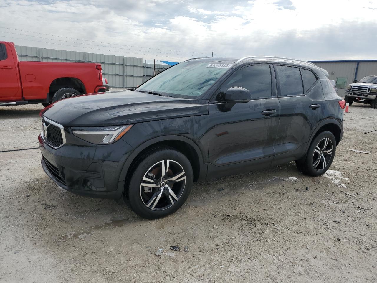 VOLVO XC40 CORE 2023