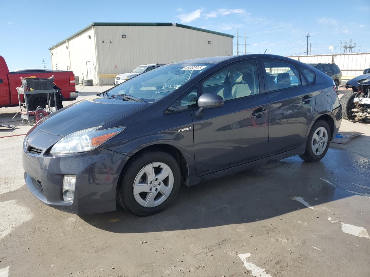 TOYOTA PRIUS 2011