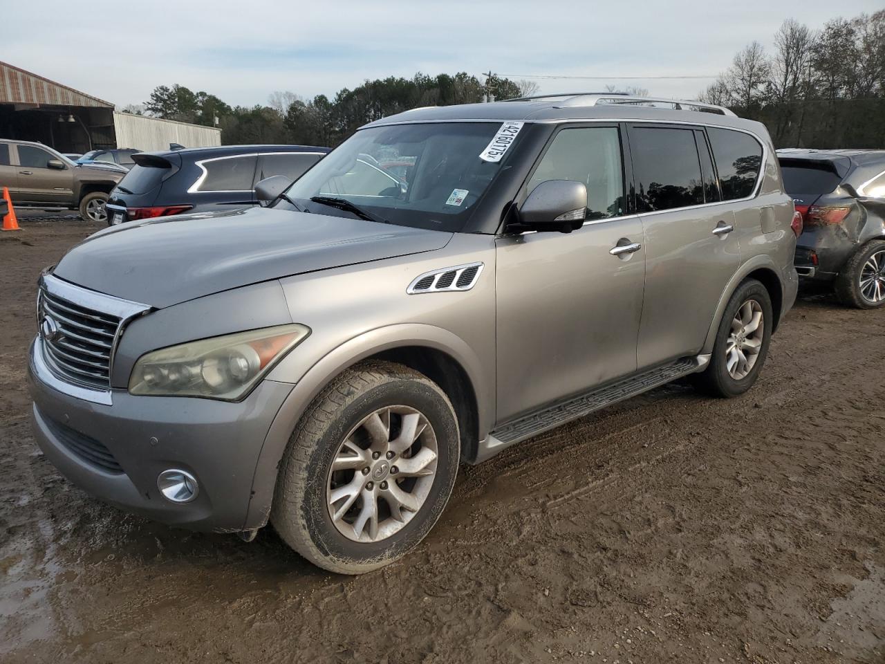 INFINITI QX56 2013