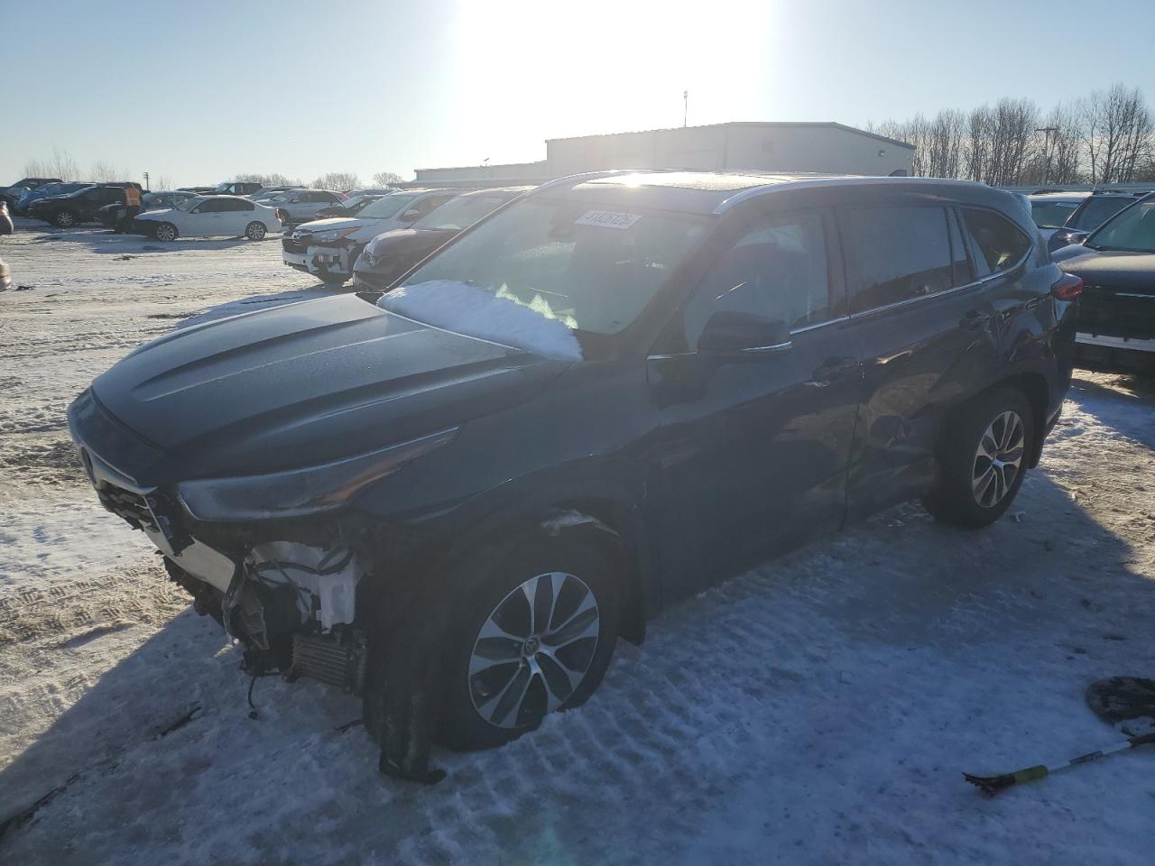 TOYOTA HIGHLANDER 2021