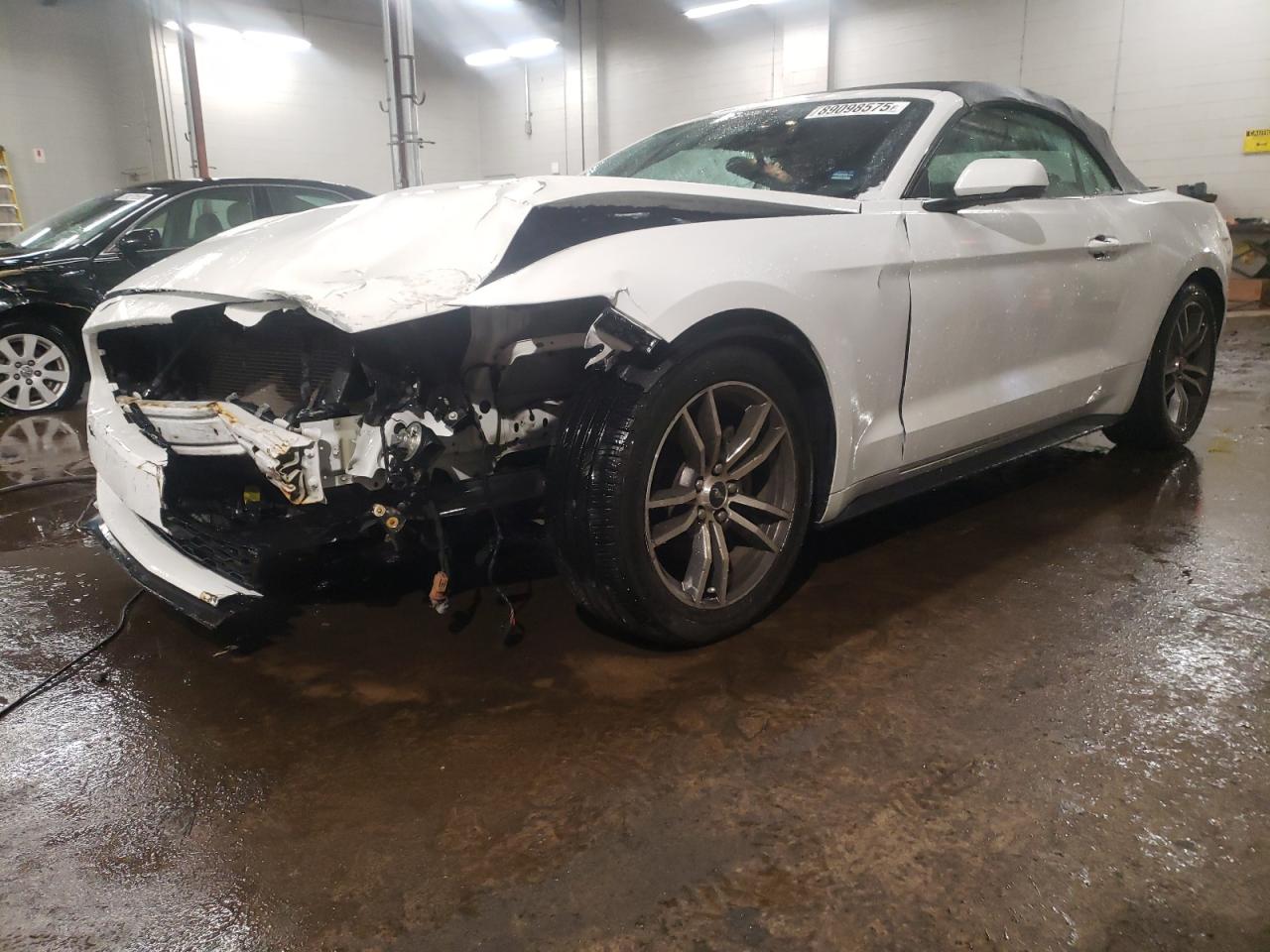 FORD MUSTANG 2016