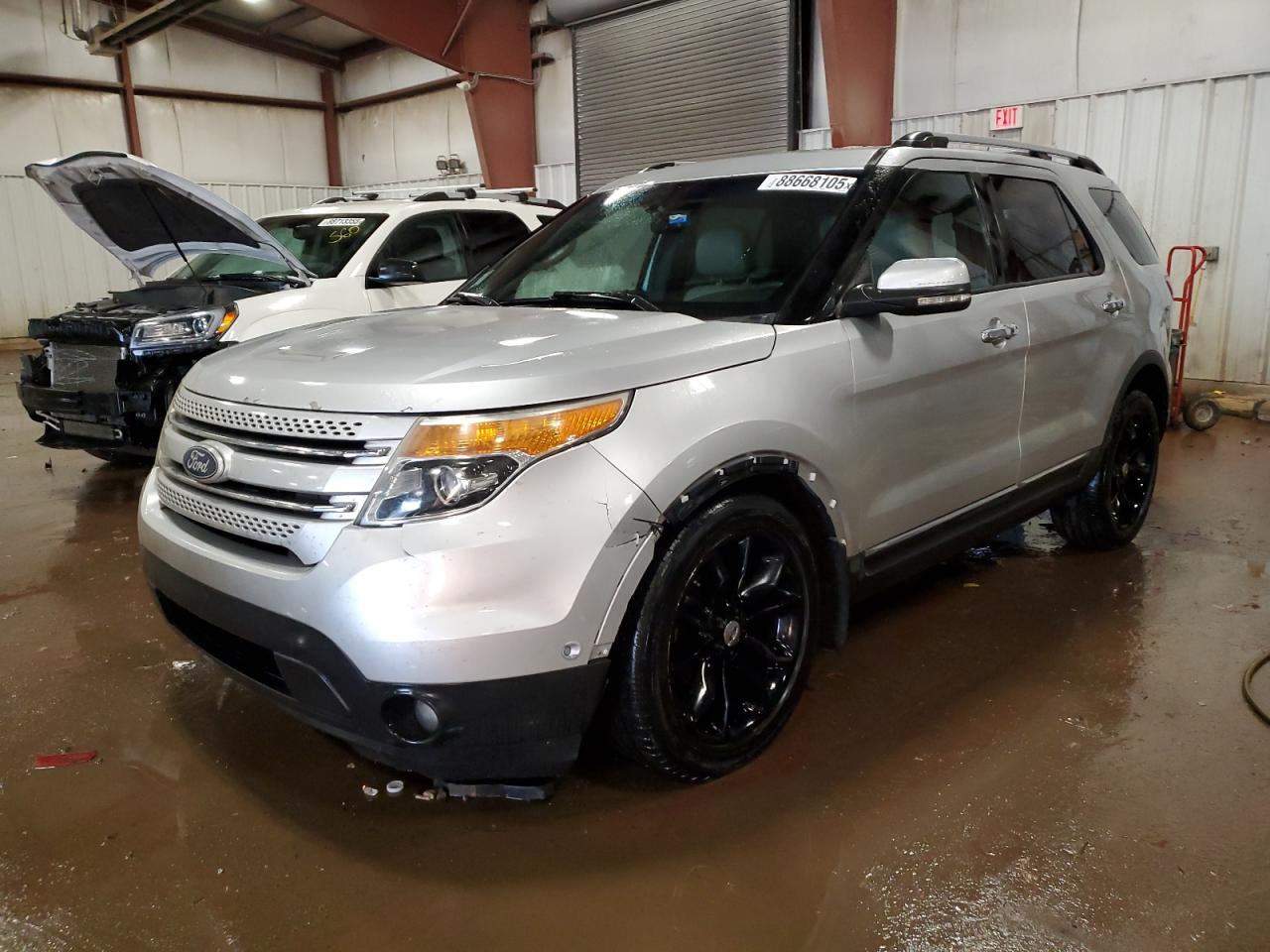 FORD EXPLORER L 2011