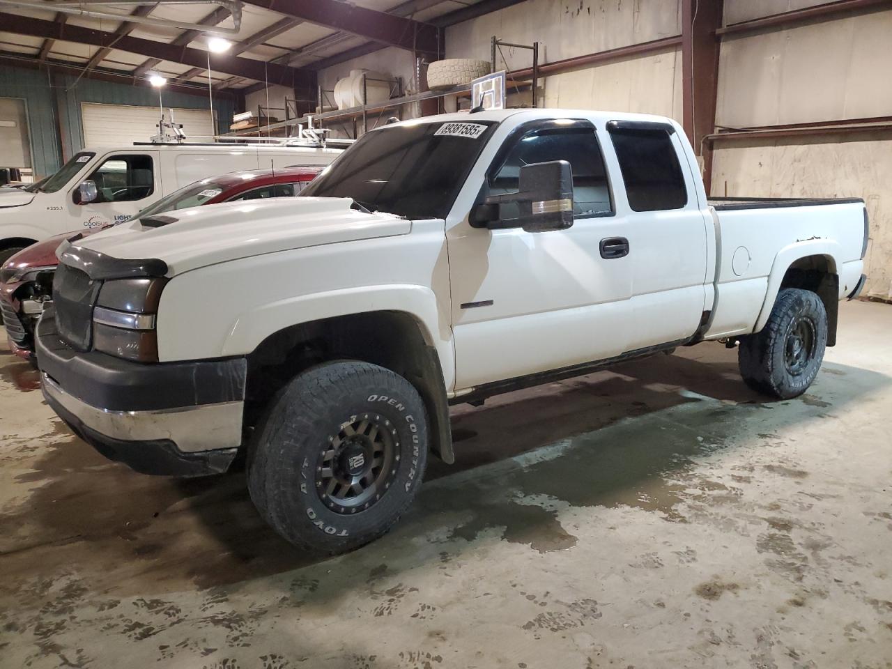 CHEVROLET SILVERADO 2004