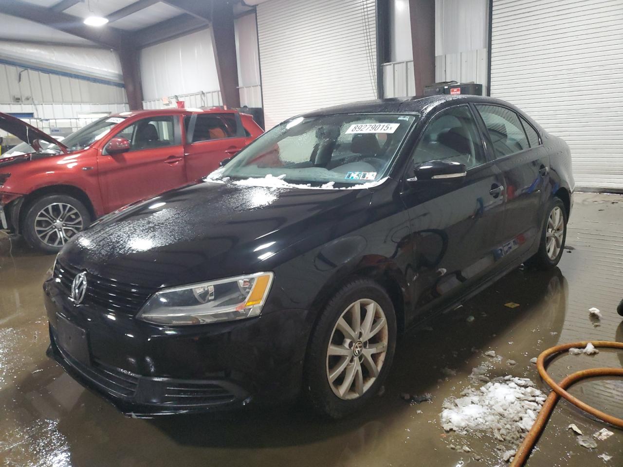 VOLKSWAGEN JETTA SE 2012
