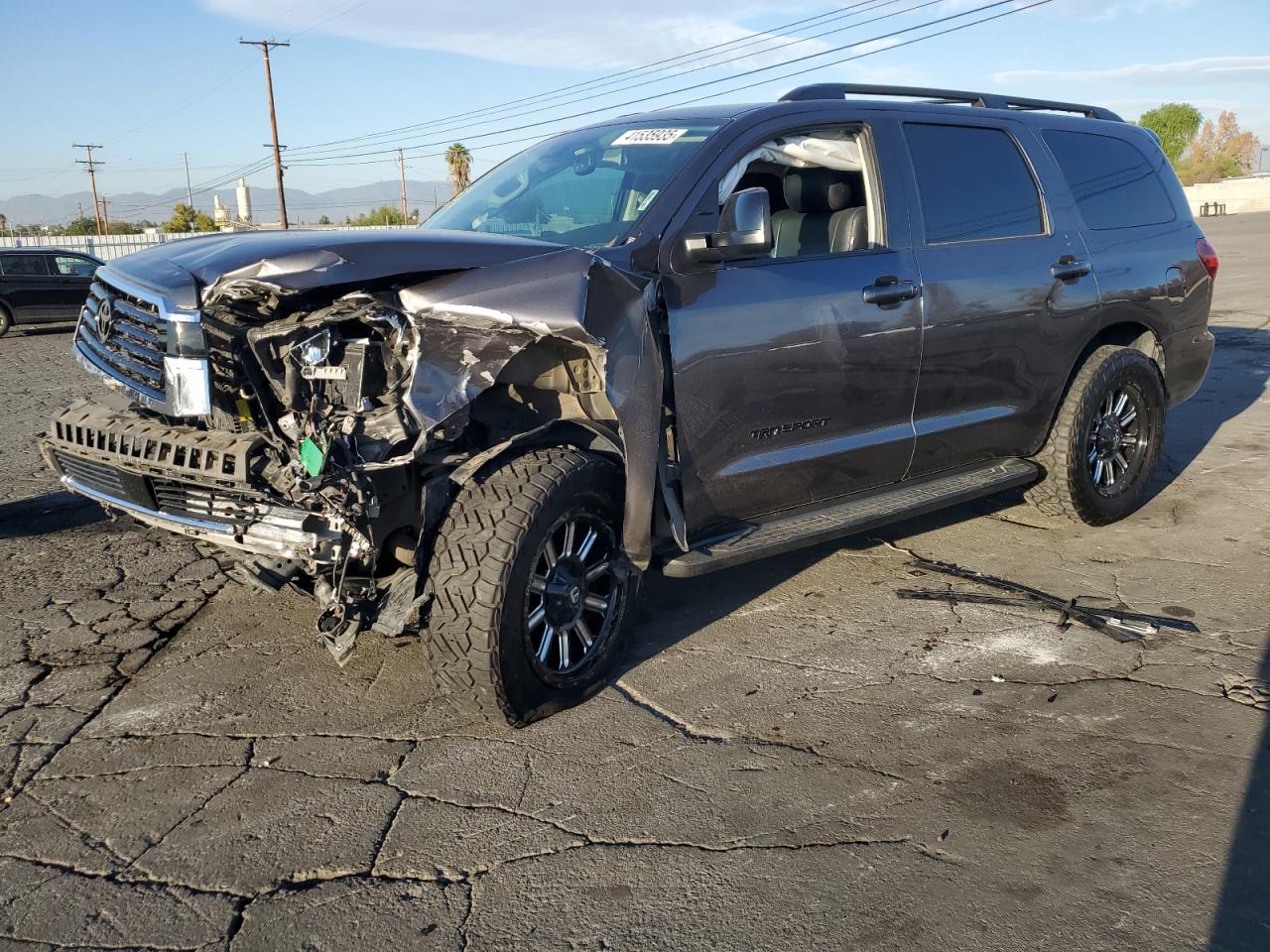 TOYOTA SEQUOIA SR 2021
