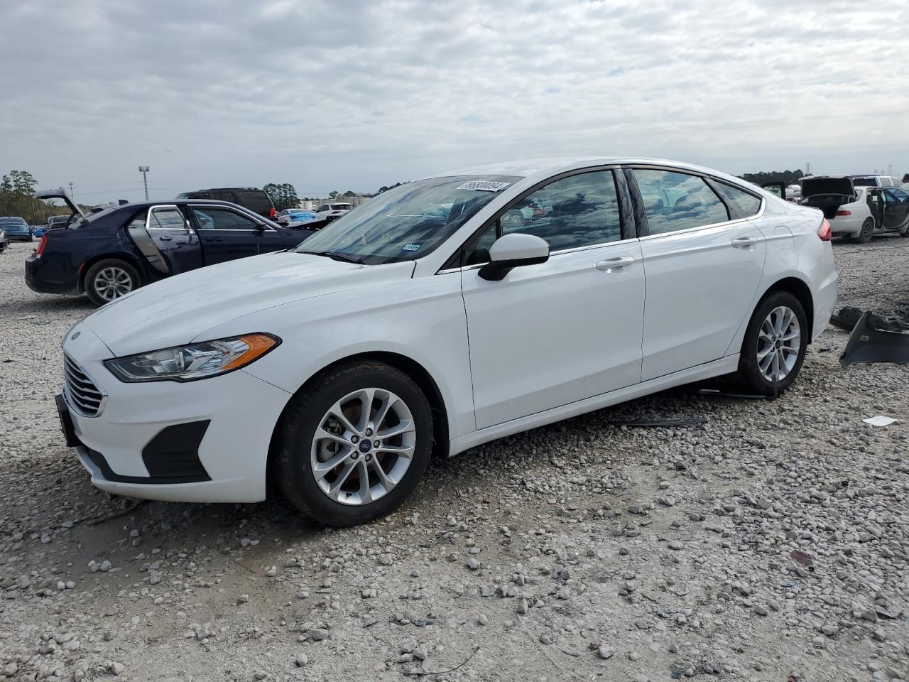 FORD FUSION SE 2020