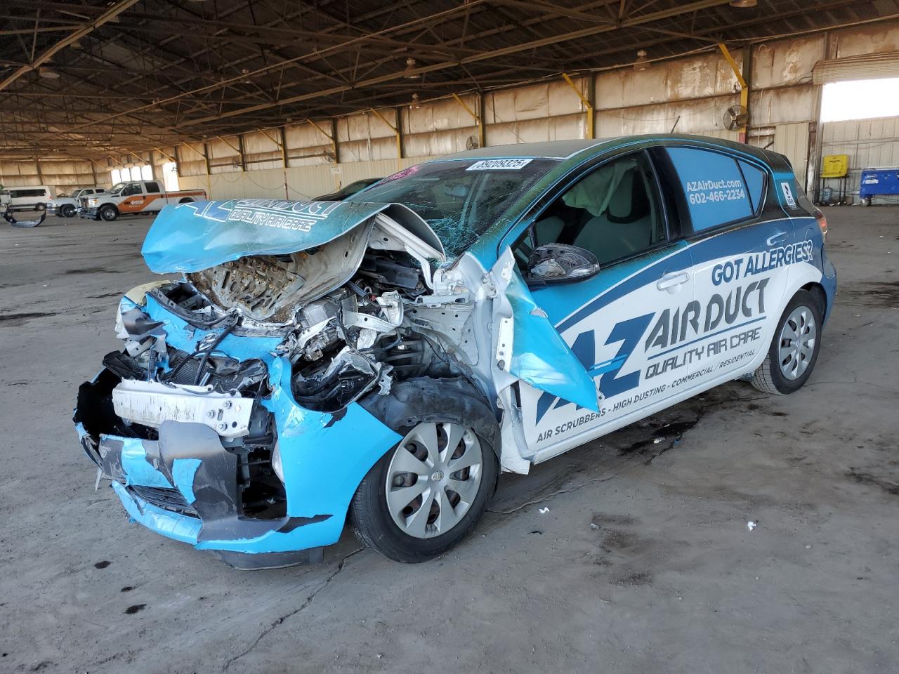 TOYOTA PRIUS C 2013