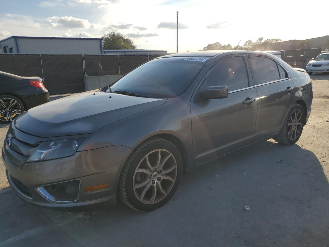FORD FUSION SE 2011