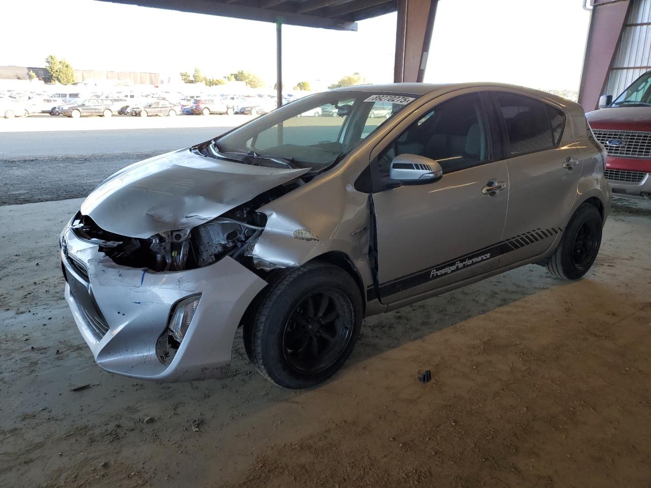 TOYOTA PRIUS C 2015