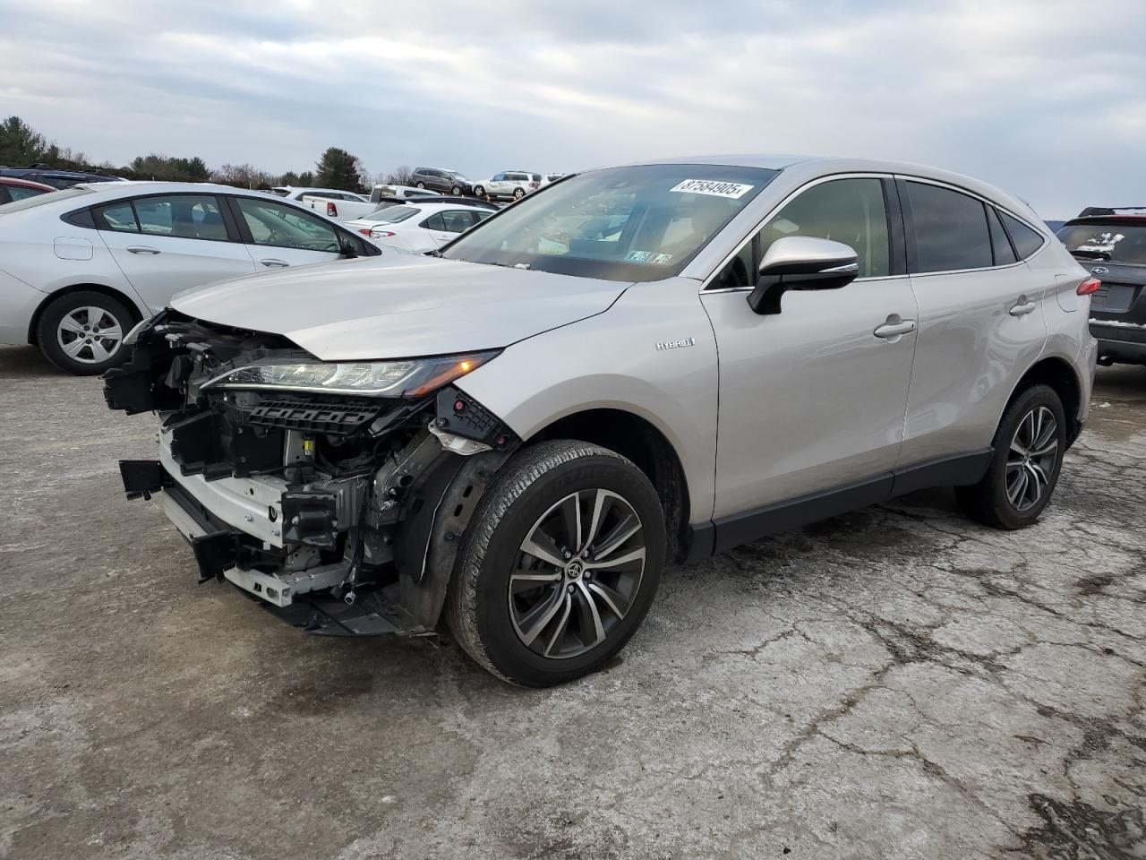 TOYOTA VENZA LE 2021