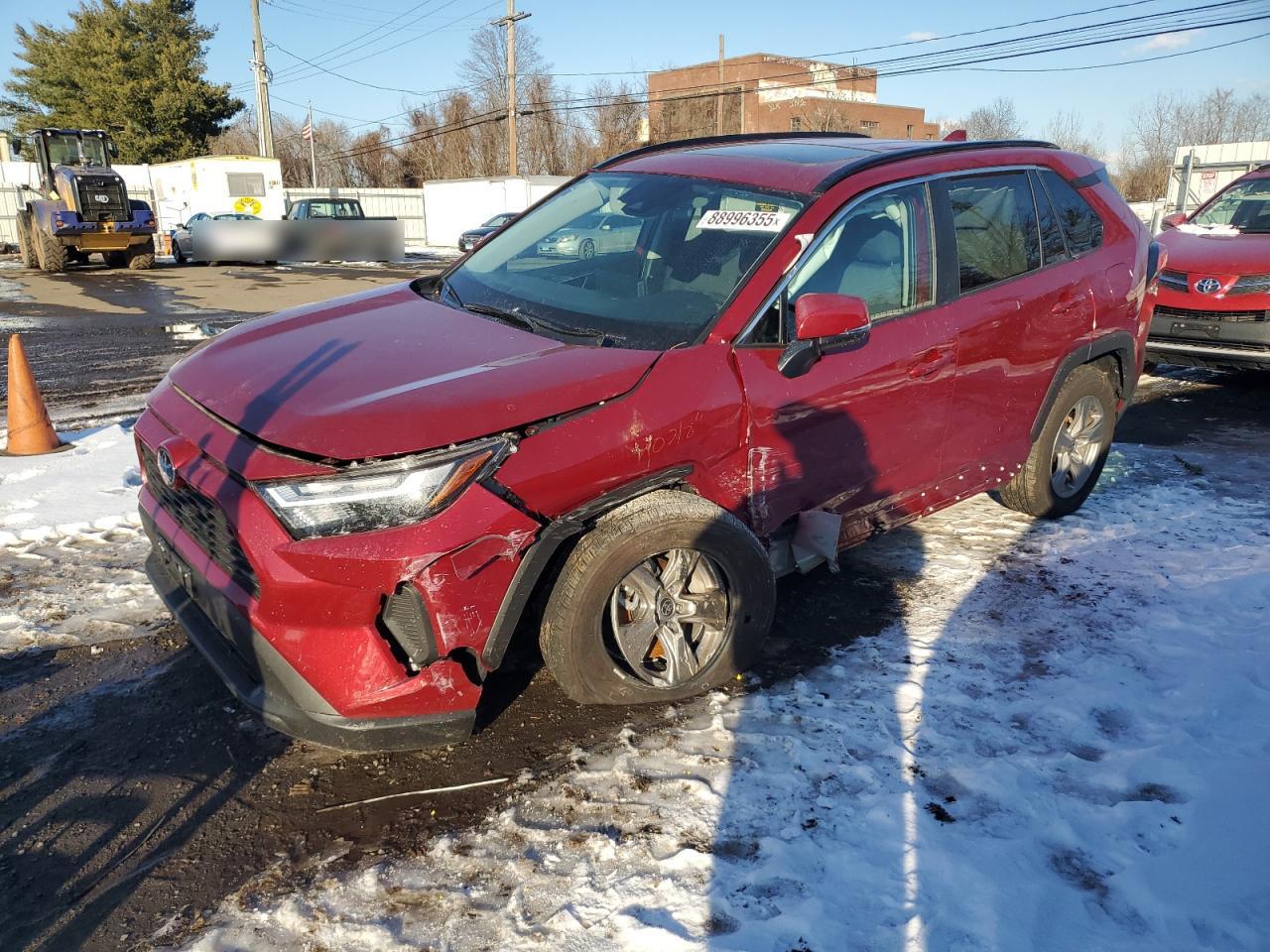 TOYOTA RAV4 XLE 2024