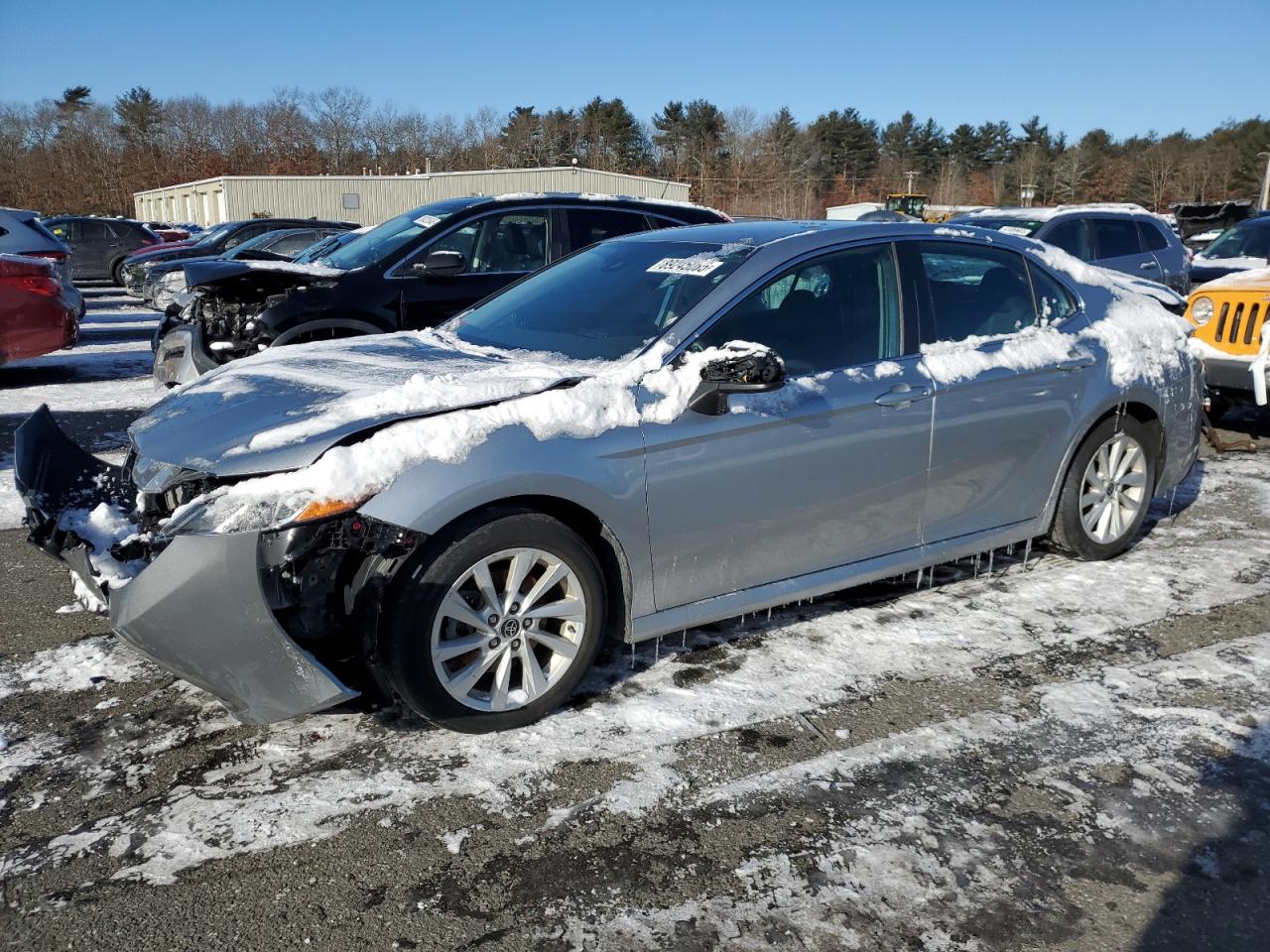 TOYOTA CAMRY LE 2022