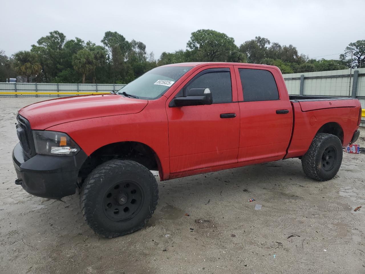 RAM 1500 ST 2015