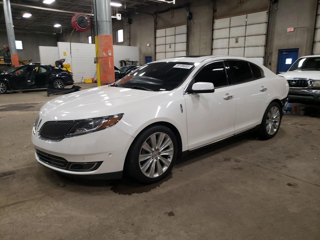 LINCOLN MKS 2016