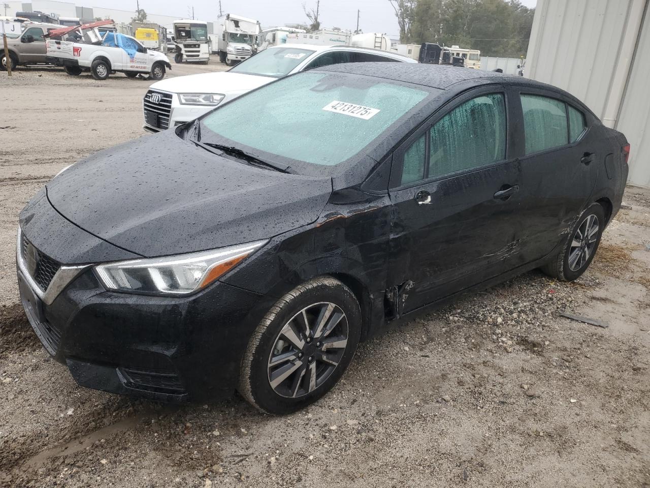 NISSAN VERSA 2021