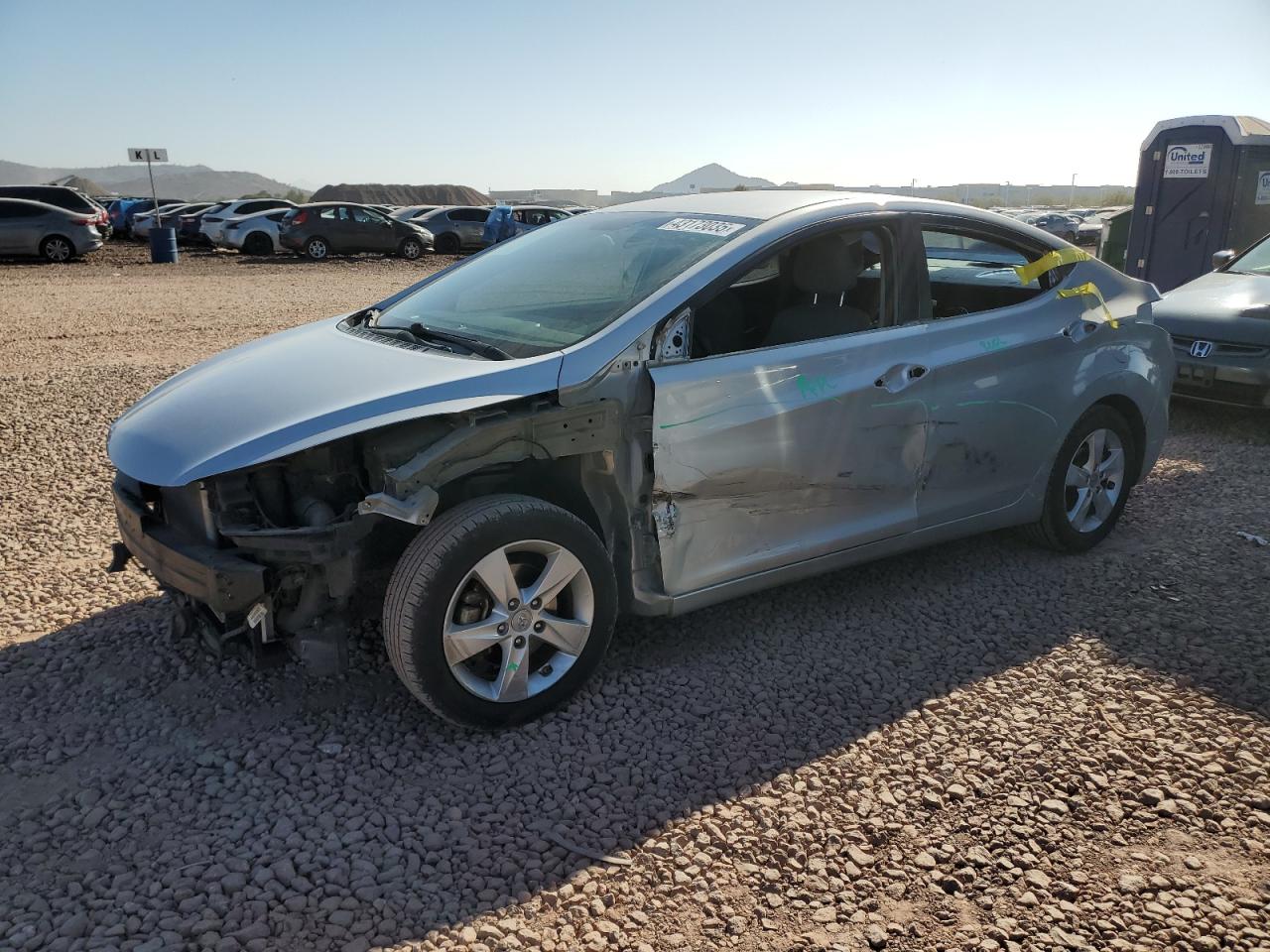 HYUNDAI ELANTRA GL 2013