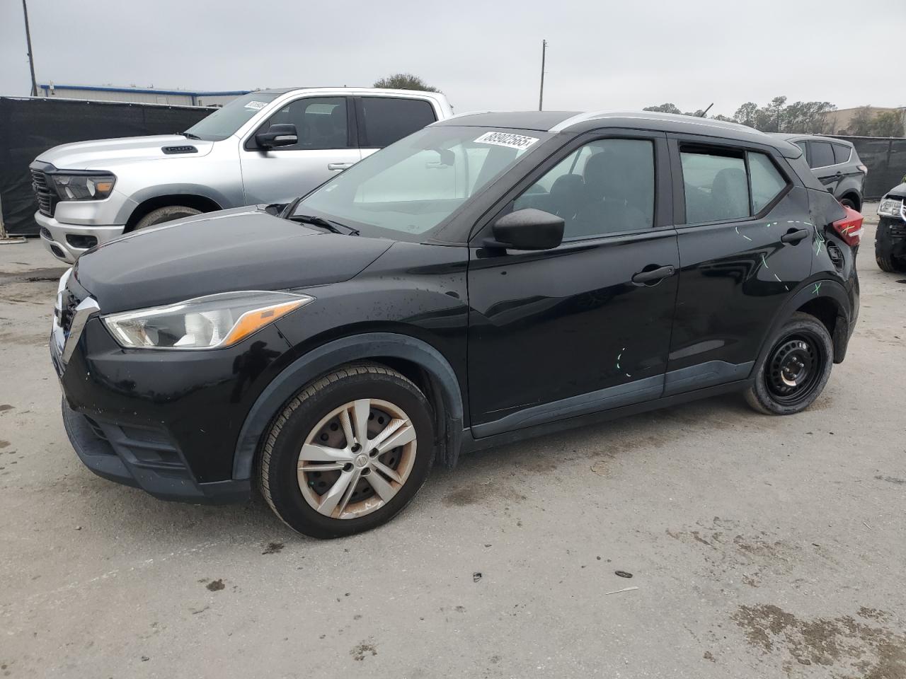NISSAN KICKS S 2019