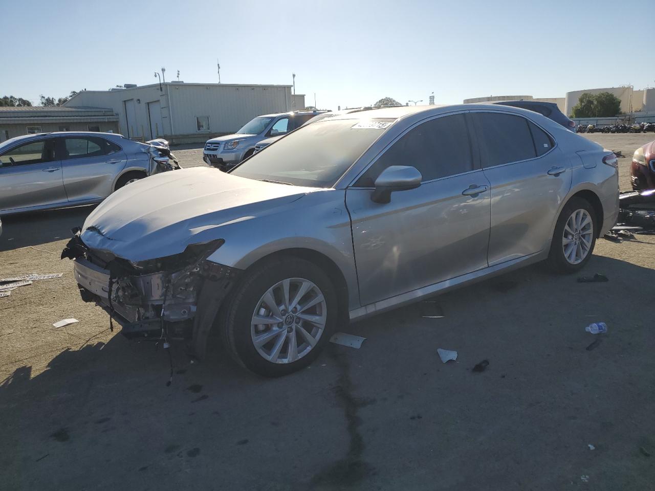 TOYOTA CAMRY LE 2024