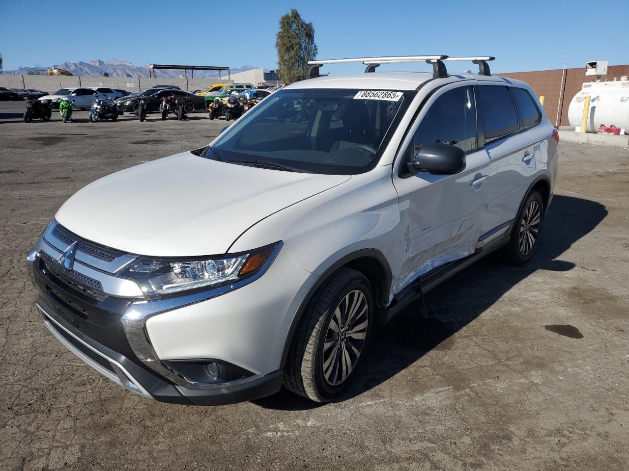 MITSUBISHI OUTLANDER 2019