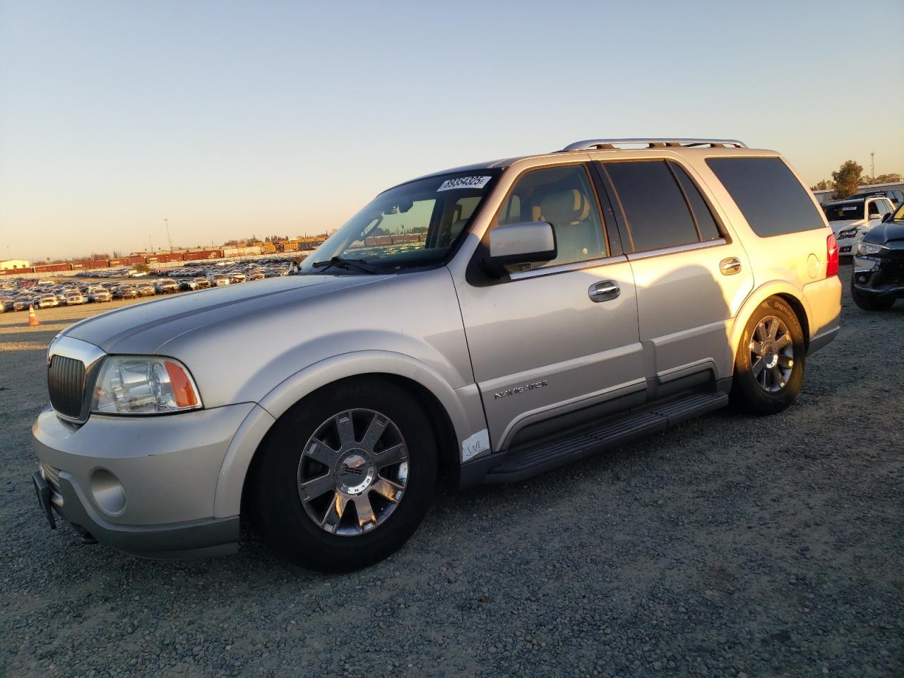 LINCOLN NAVIGATOR 2003