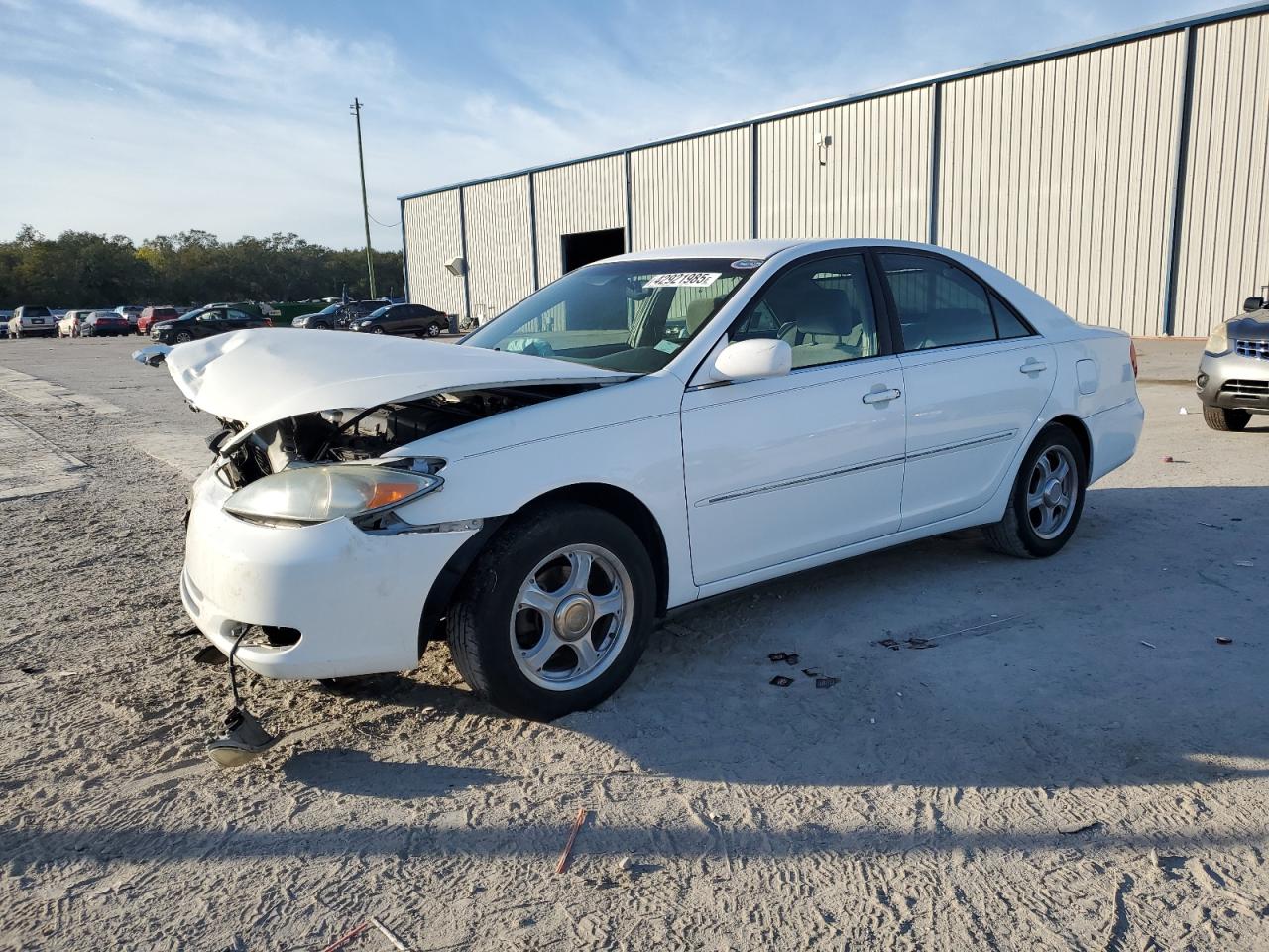 TOYOTA CAMRY LE 2003