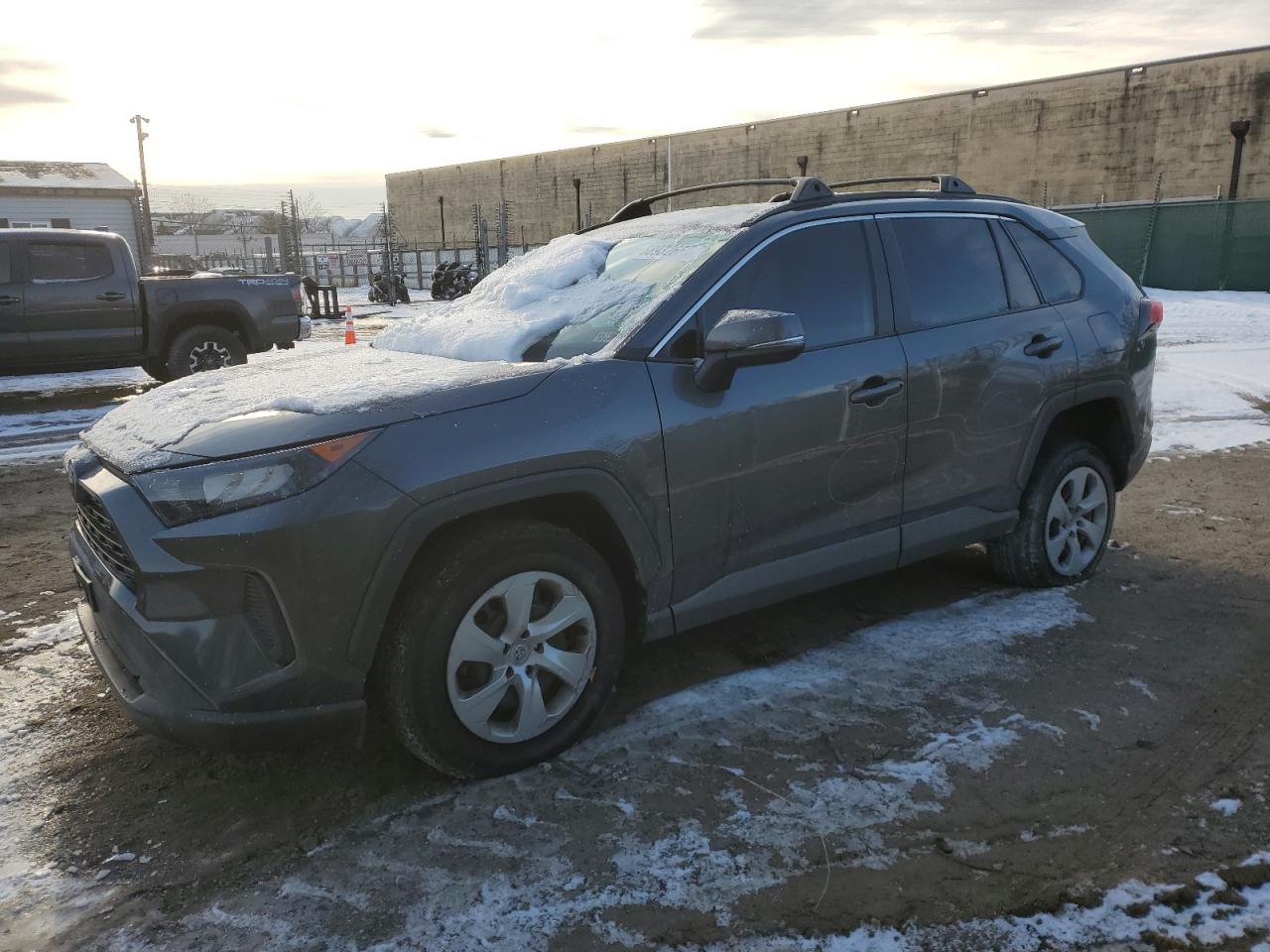 TOYOTA RAV4 LE 2020