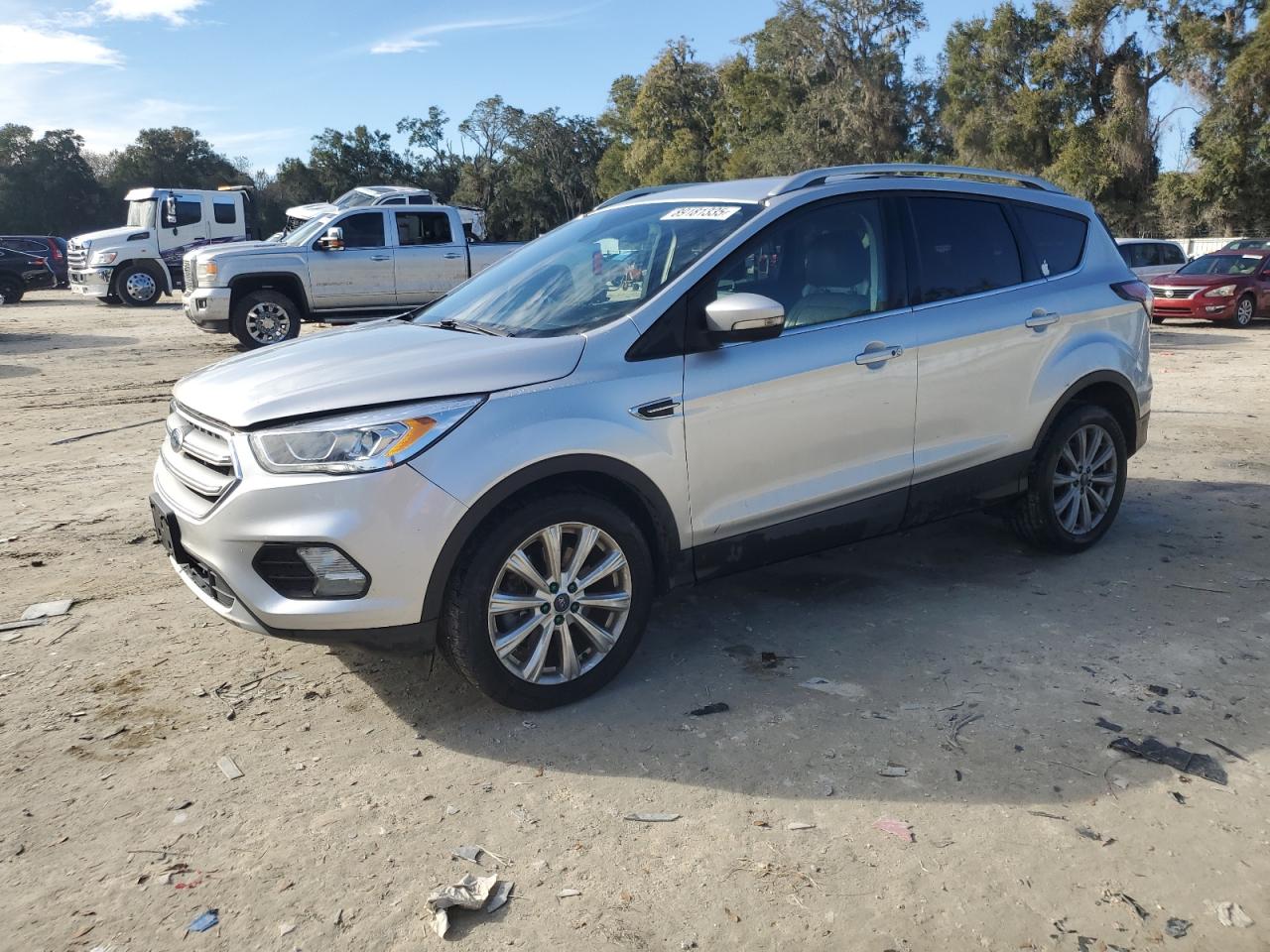 FORD ESCAPE TIT 2017