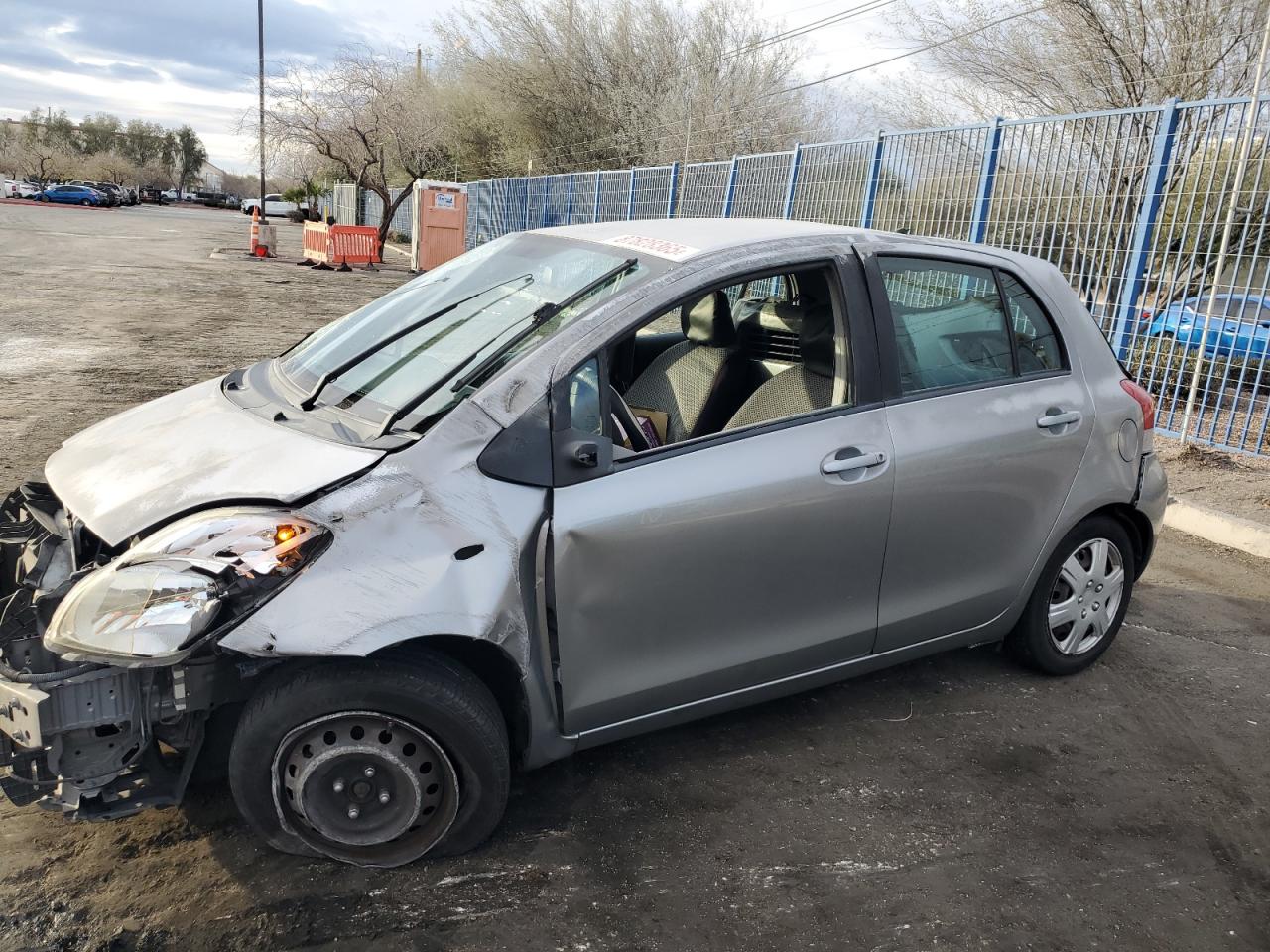 TOYOTA YARIS 2009
