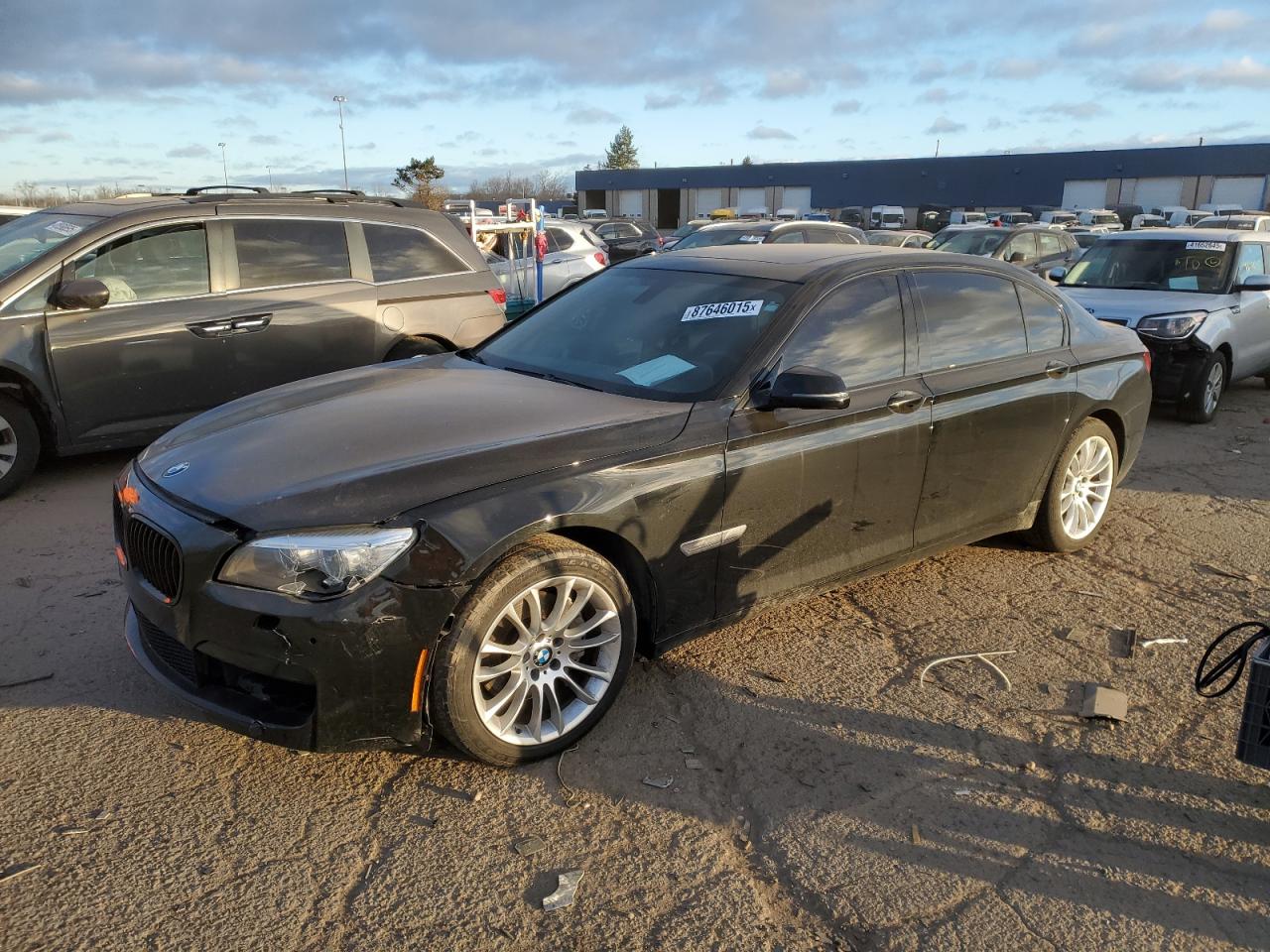 BMW 740 LXI 2015
