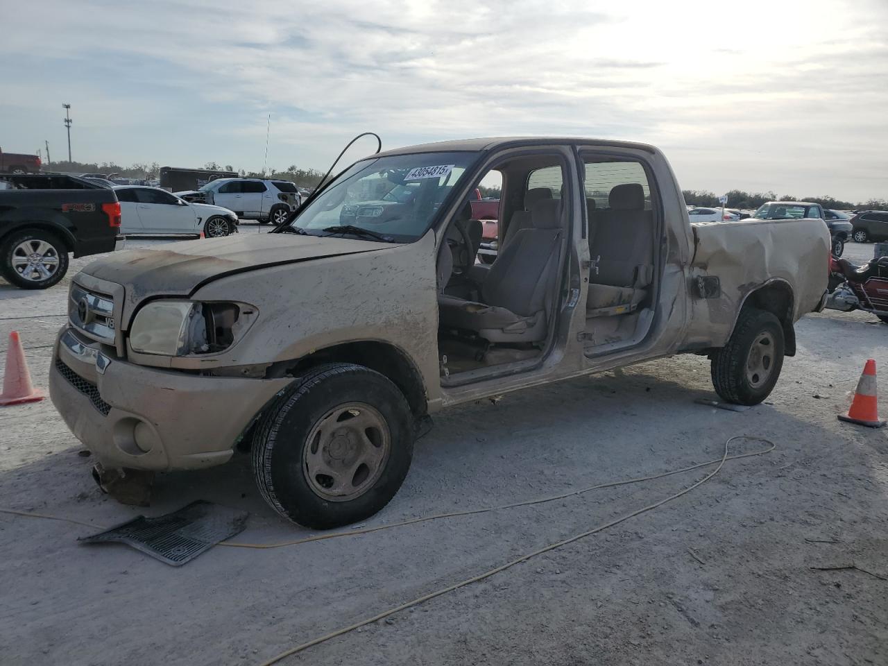 TOYOTA TUNDRA DOU 2006