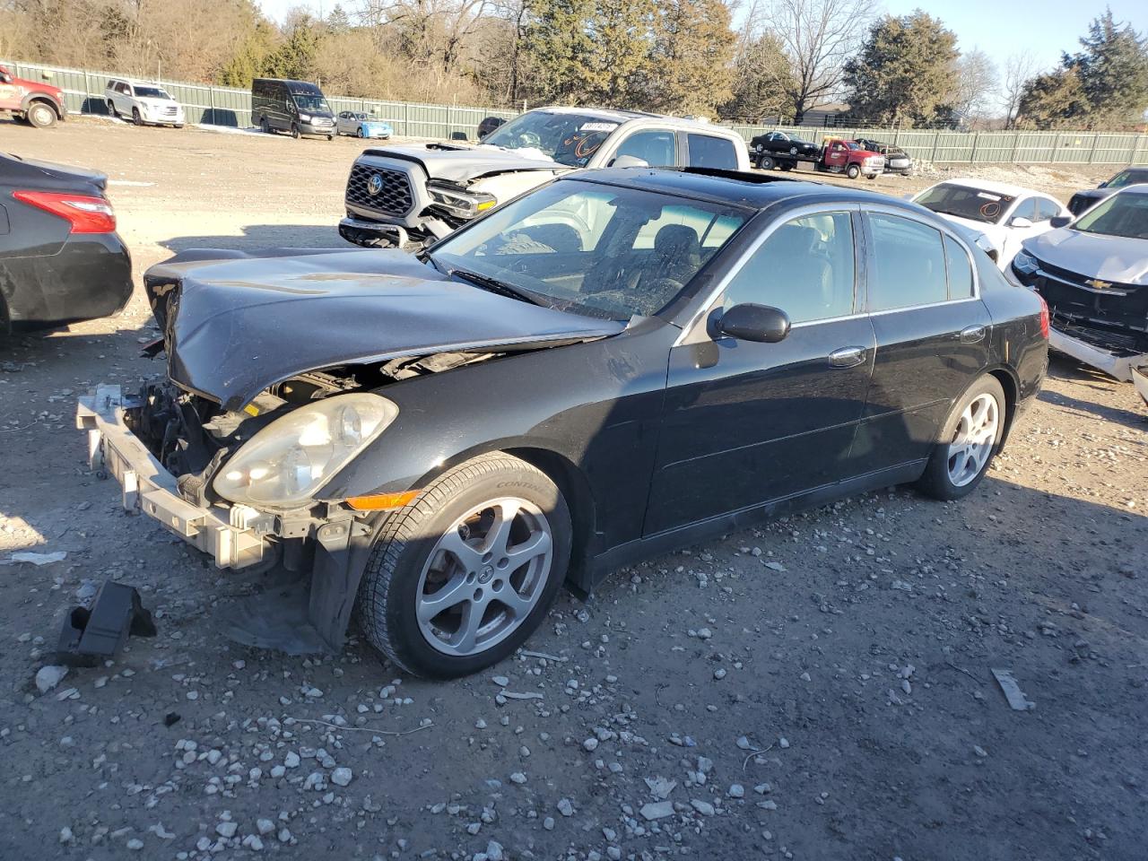 INFINITI G35 2004