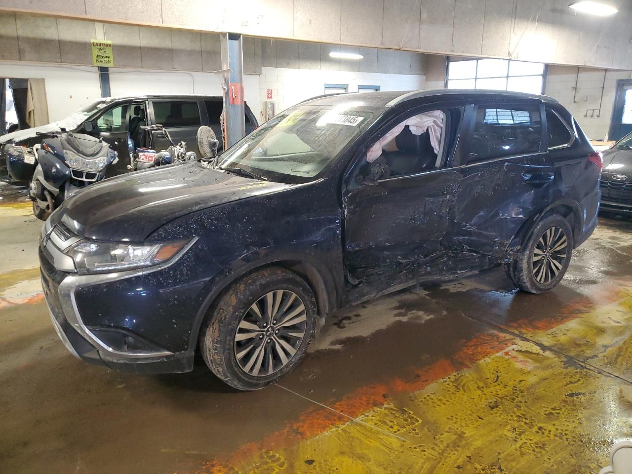 MITSUBISHI OUTLANDER 2020