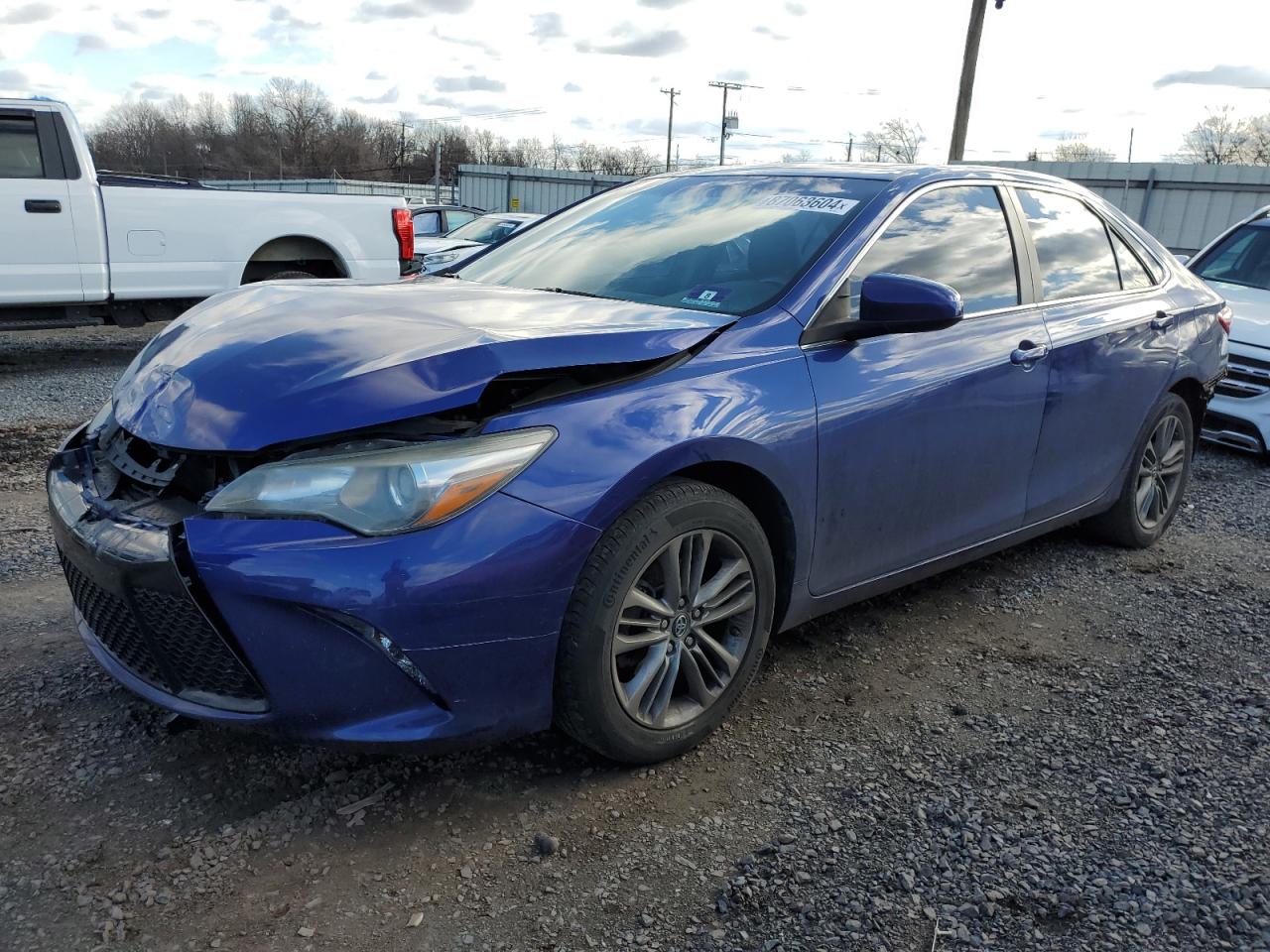 TOYOTA CAMRY LE 2016