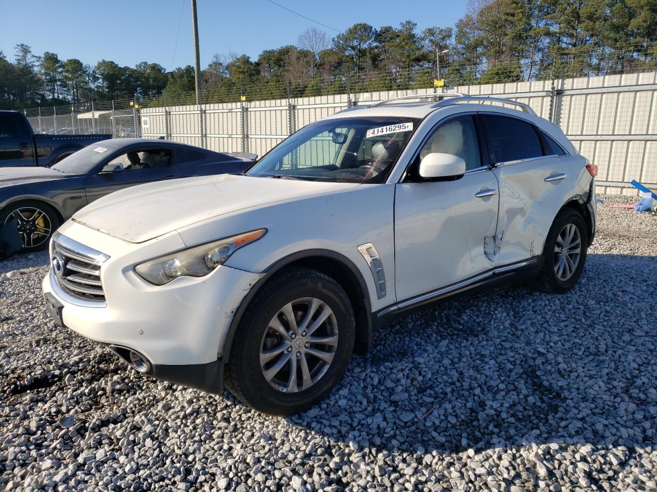 INFINITI FX35 2012