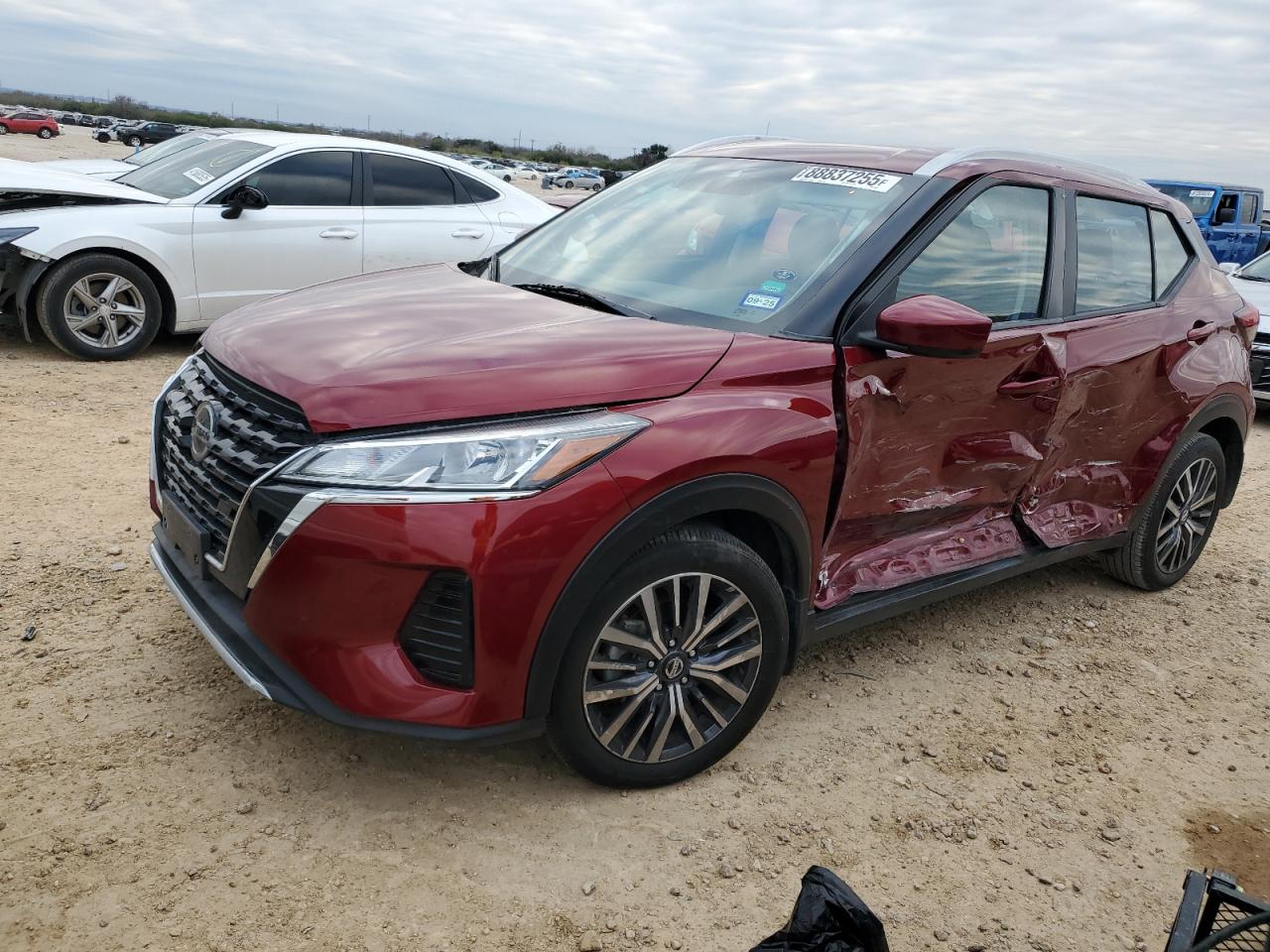 NISSAN KICKS SV 2021