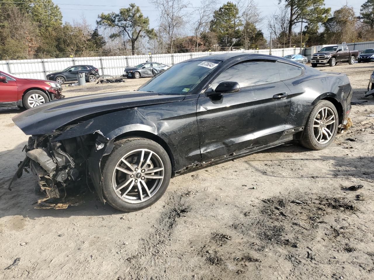 FORD MUSTANG 2015