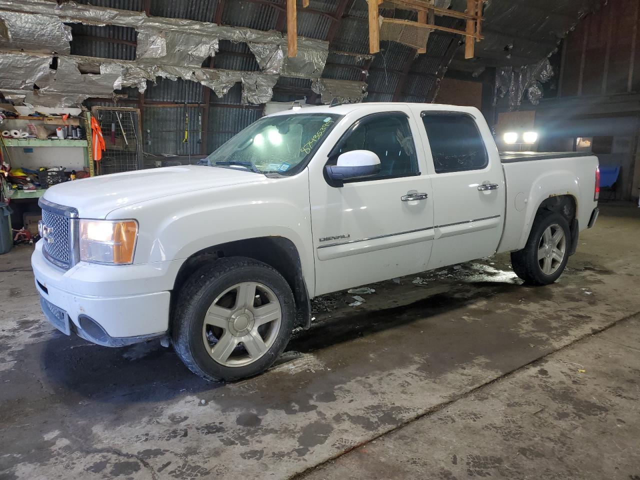 GMC SIERRA K15 2011