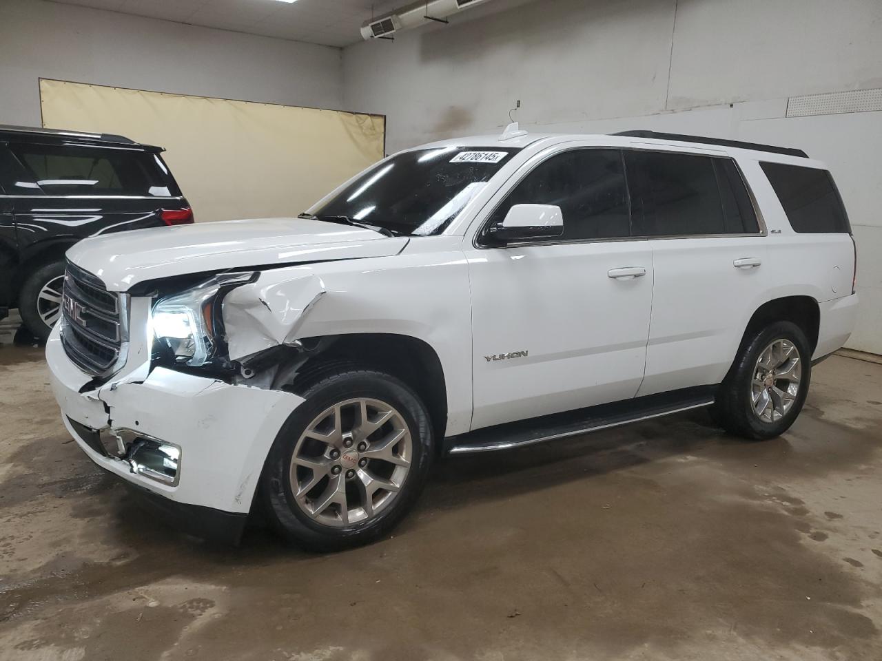 GMC YUKON SLE 2019