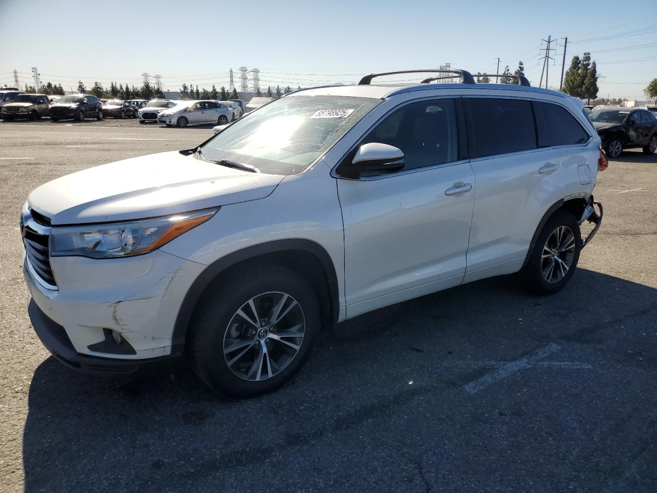 TOYOTA HIGHLANDER 2016