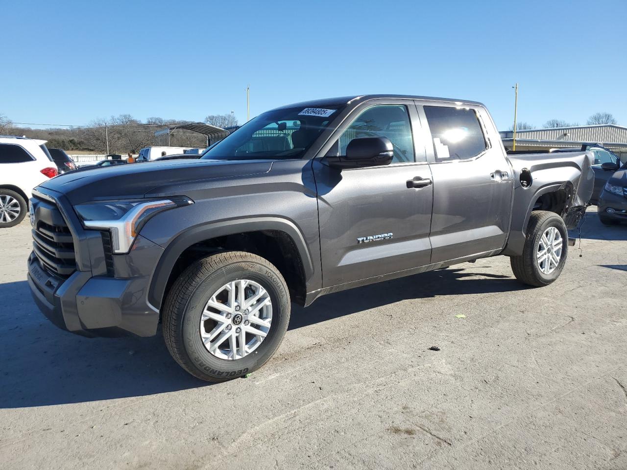 TOYOTA TUNDRA CRE 2024