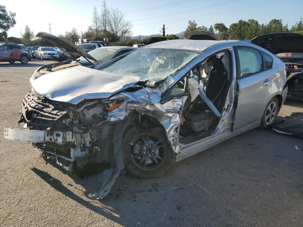 TOYOTA PRIUS 2013