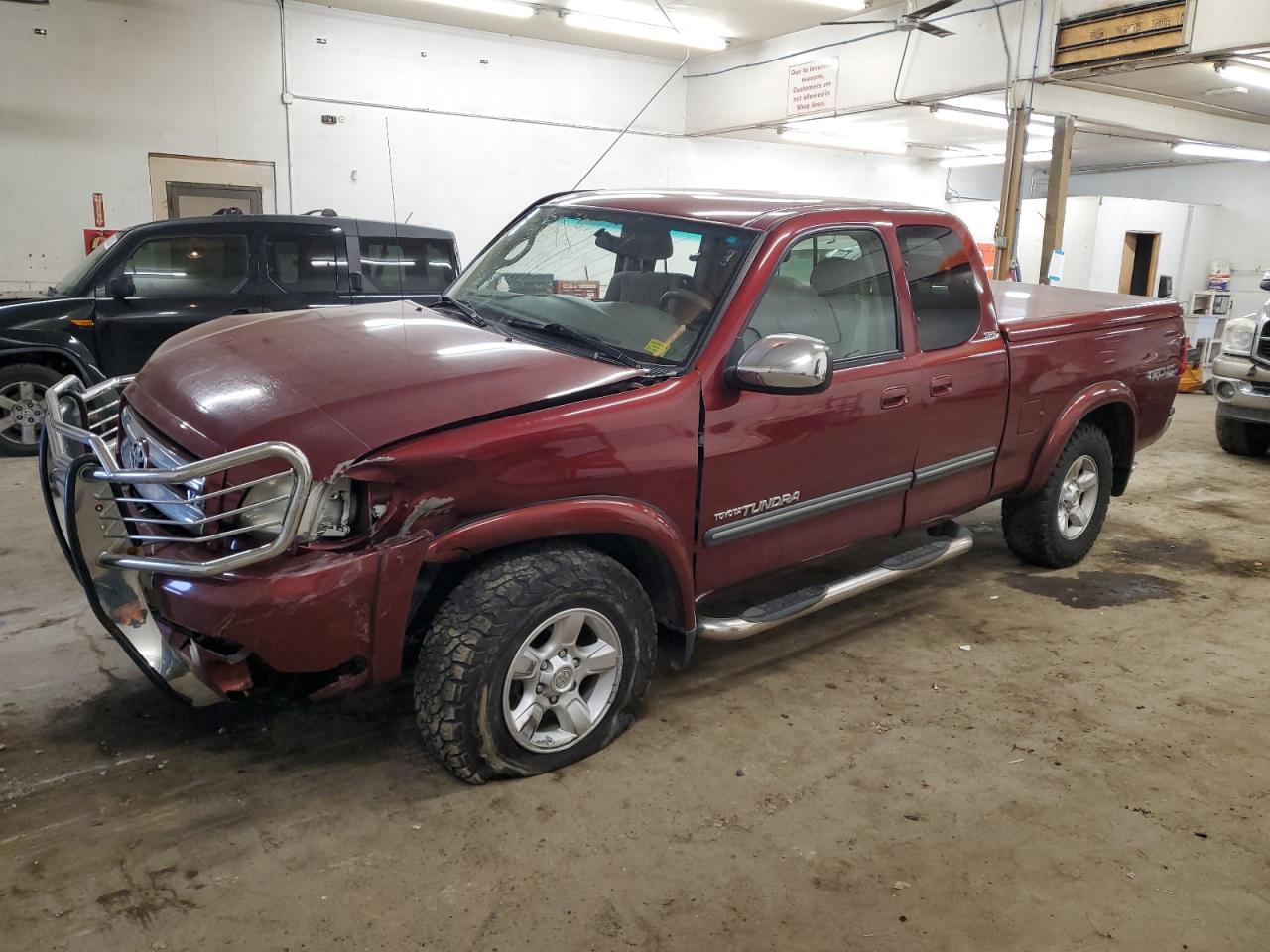 TOYOTA TUNDRA ACC 2006